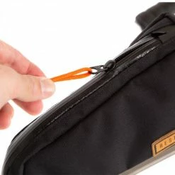 Sacoche Tube De Cadre Tissu Noir Attache Velcro Restrap 12 Sacoche Tube De Cadre Tissu Noir Attache Velcro Restrap -Accessoires vélo de route Soldes Magasin sacoche tube de cadre tissu noir attache velcro restrap 4